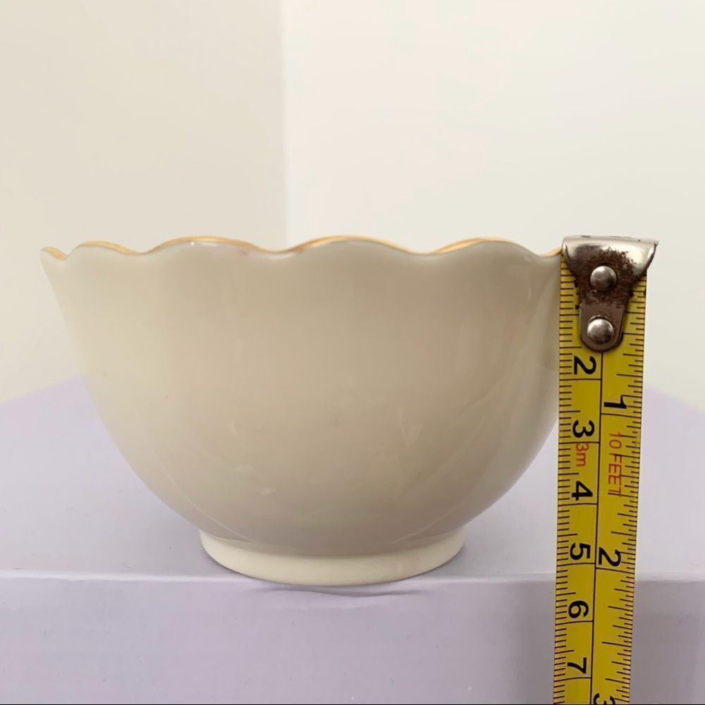 Lenox small rose bowl with gold trim - Picture 2 of 5